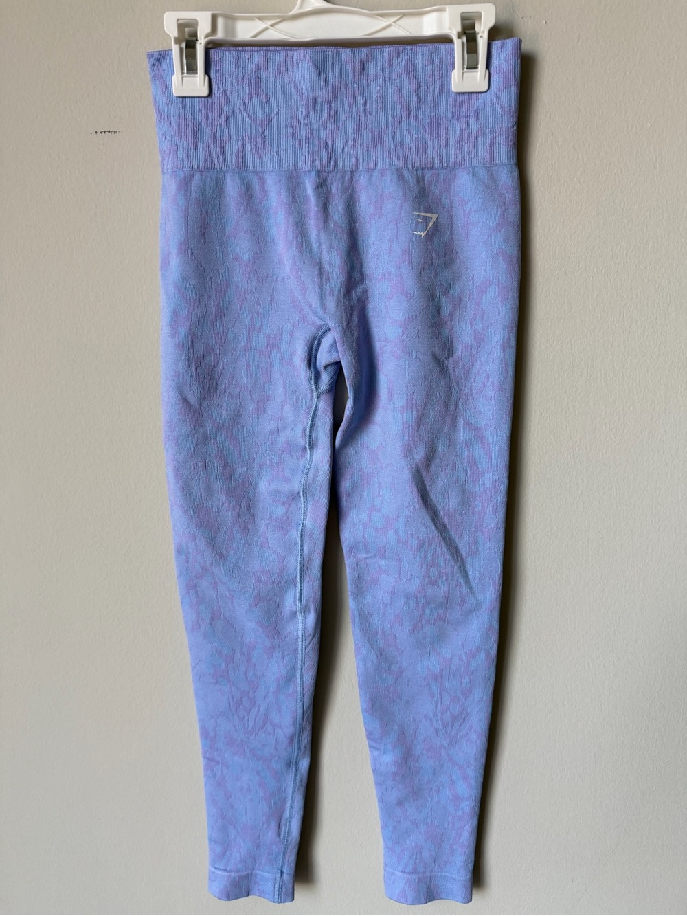 Gymshark Girls' Lavender Purple High-Waist Leggings with Subtle Pattern